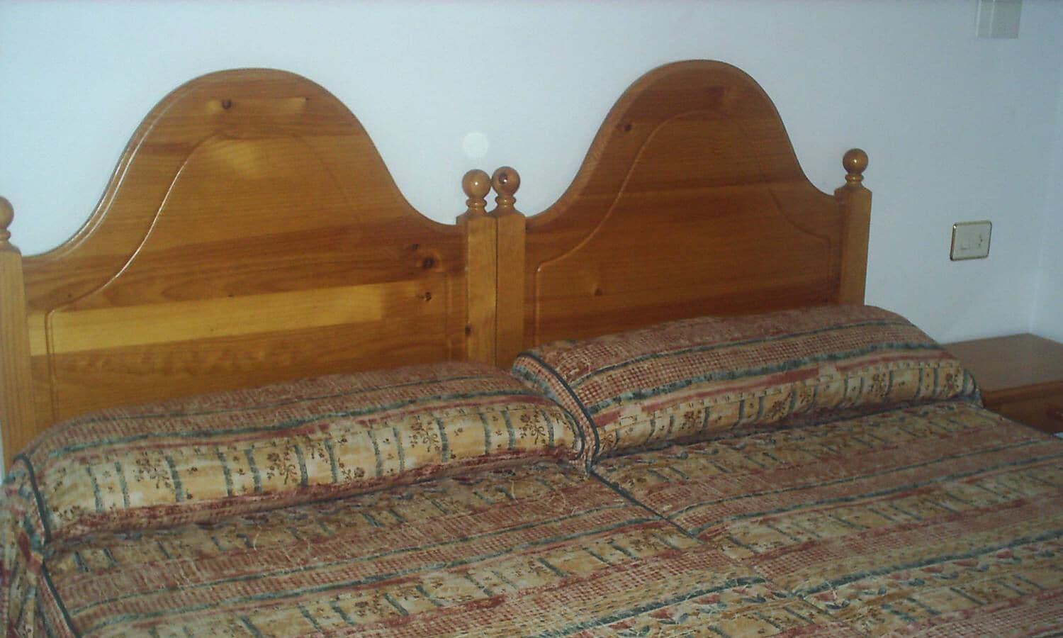 Apartamentos Gabarre ブロト エクステリア 写真